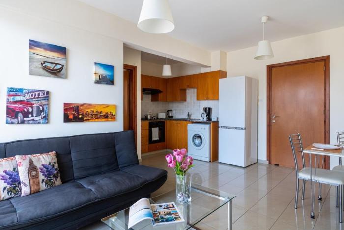 Glade - 1 Bedroom Apt W Balcony in Larnaca