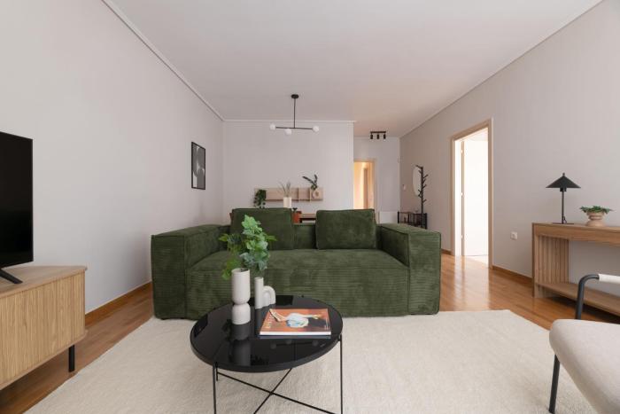 Marousi Comfort Residence by UPSTREET