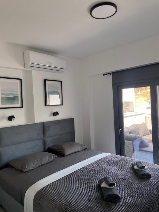 Helios Suite Isabella