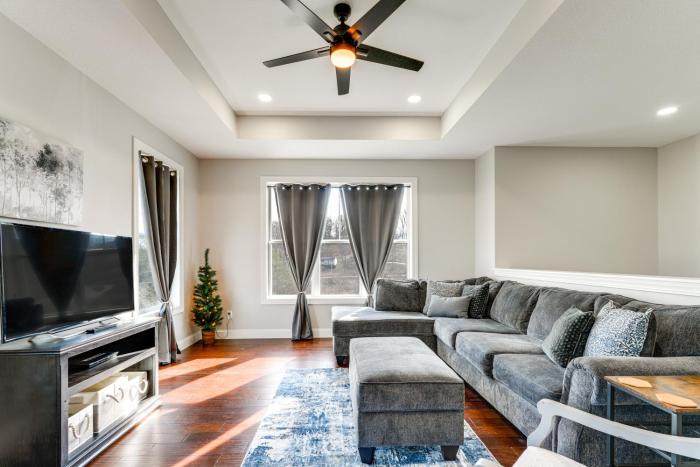 Cherokee Lake Retreat w Views in Morristown!