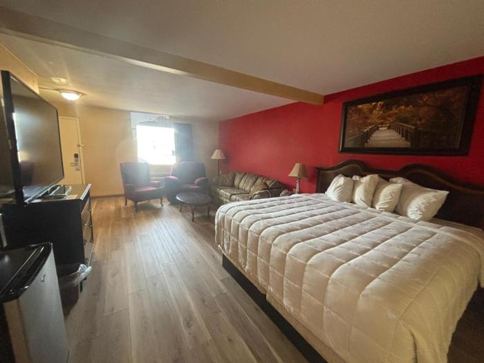 ECONOMY INN & SUITES