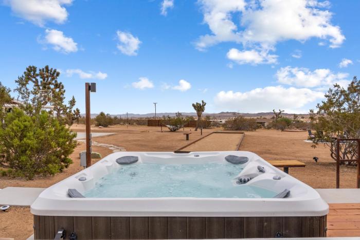 Hot Tub Fire Pit Cowboy Pool Desert Escape