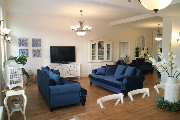 The Georgian on Gilbert