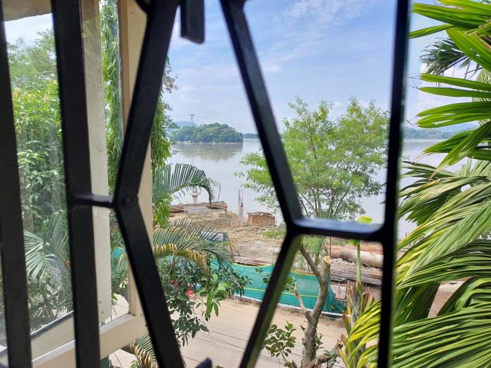 Riverview Guest House