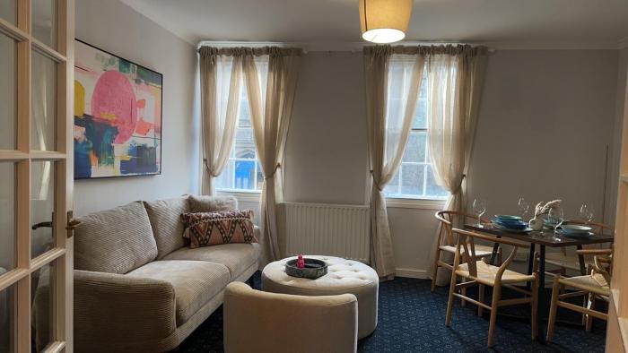 Nicolson Street two bedrooms