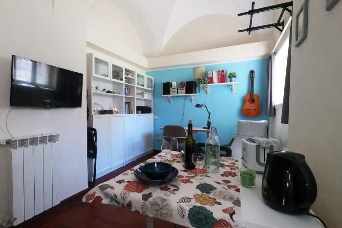 Comodo e silenzioso bilocale in centro città