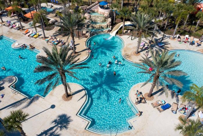 Marvelous 7 Bd w Pool Close to Disney @ Solterra 6086