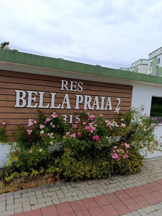 Apto 2 Qtos - Baln. Camb.