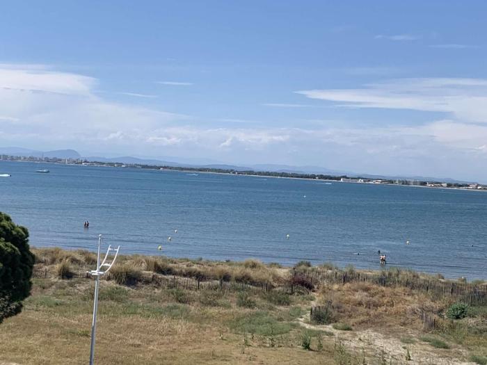 Appartement spacieux 3 pièces avec clim et parking, vue mer - FR-1-731-122