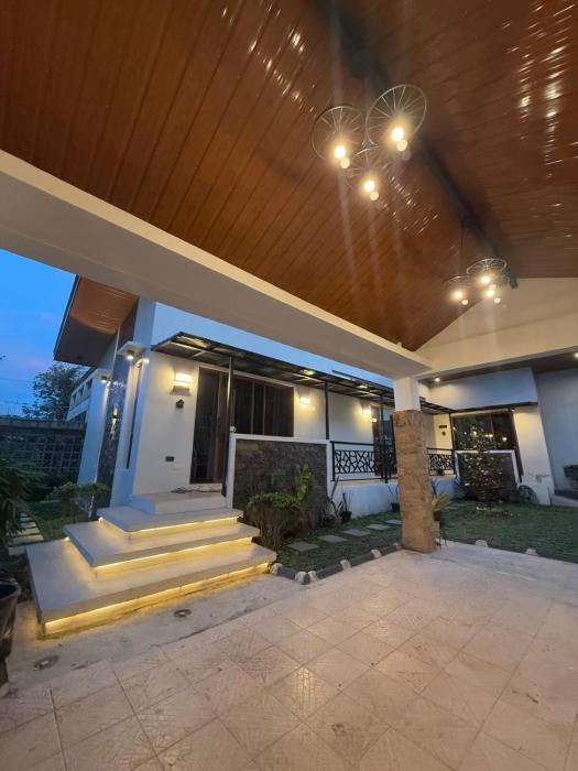 Cozy Home in Bacolod City near Airport & the Ruins