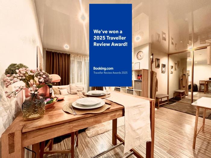 Studio First floor with Balcony City Center