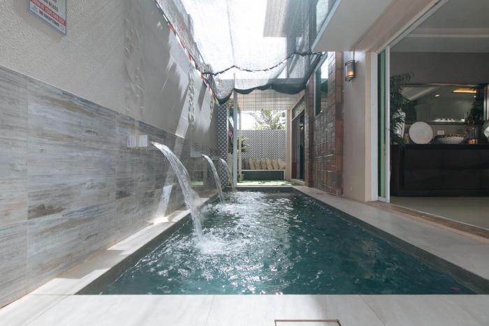 RedDoorz Hostel @ St. Paul Village LapuLapu