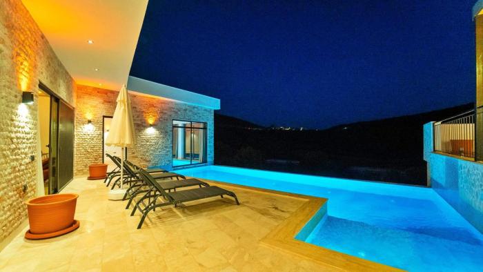 Kalkan Ulugol 2 Bedroom Villa 1538