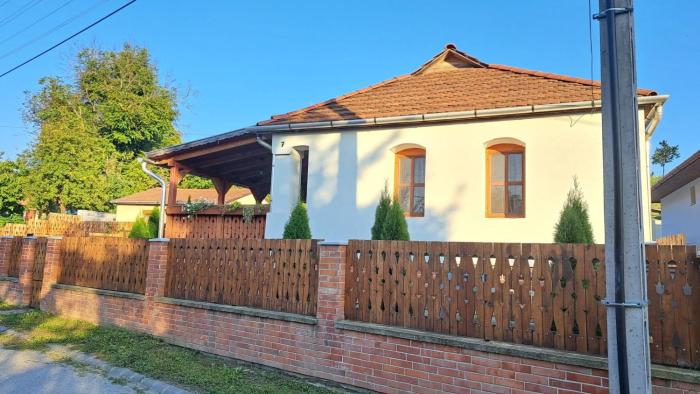 Kis Bujdosó Vendégház