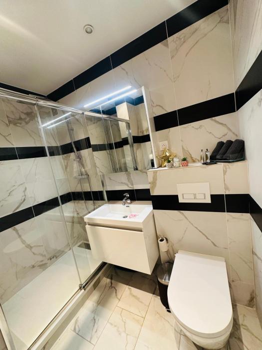 Palais T2 300m de la plage parking en résidence