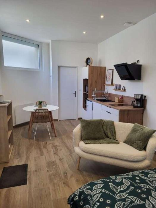 Studio centre d Arcis