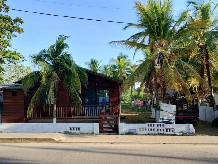 Casa de las Dos Palmas, Coveñas