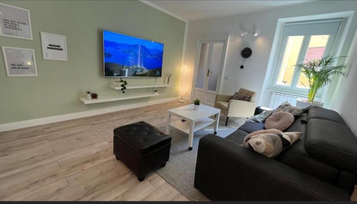 Your Porto Home Lake Mountain