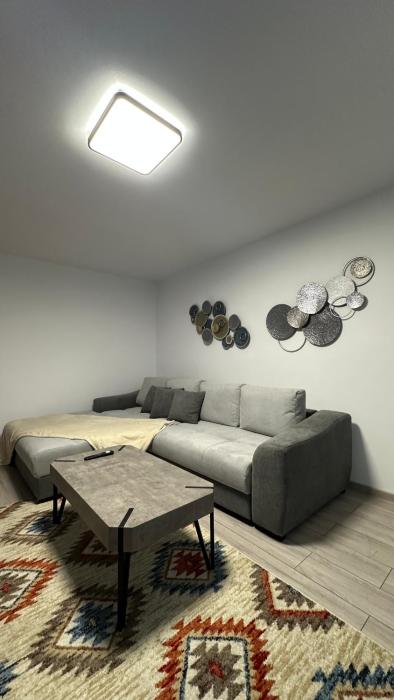 Apartamentul cu vibe de Blues - La un Do Distanta de festival