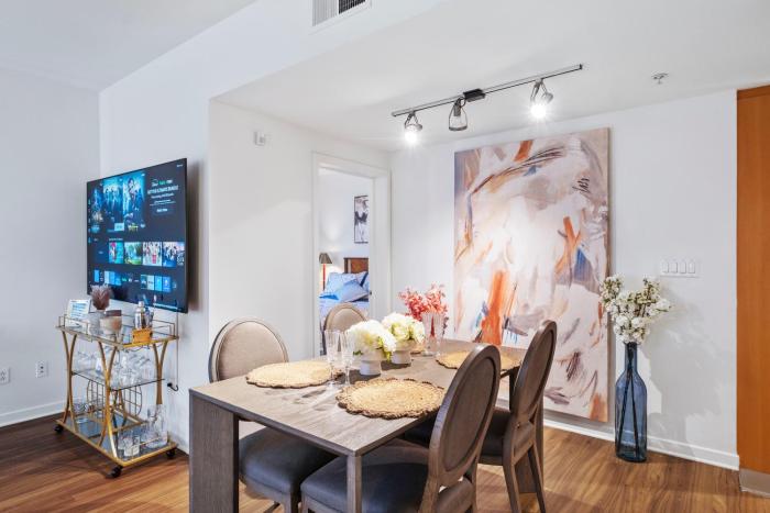 17 Santa Monica Best