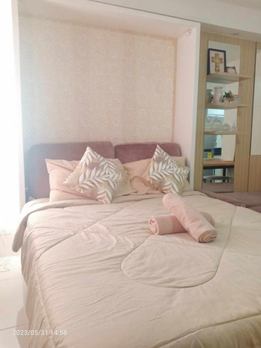 GracieBella 1111 Home