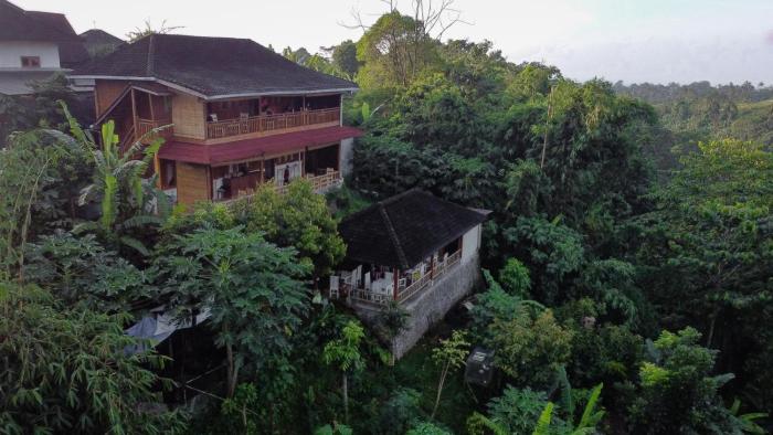 Besikalung Budget Hostel