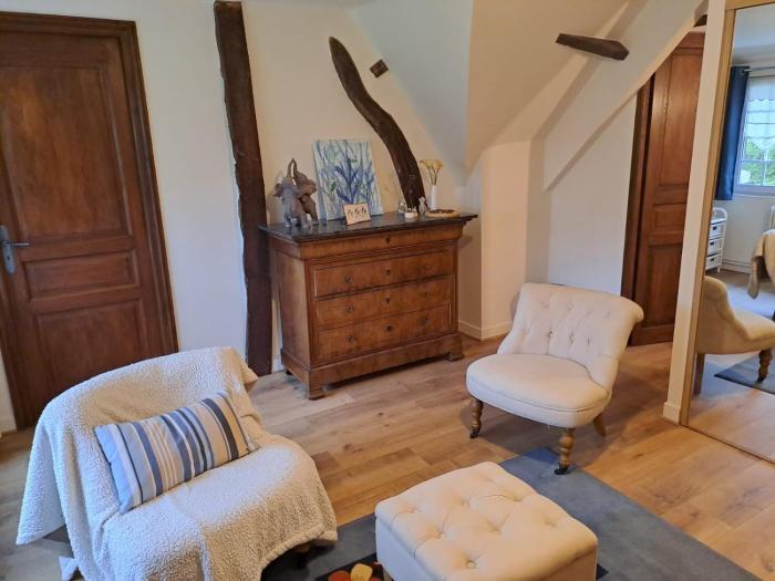 BERNAY Chambre avec salle deau privative et entrée indépendante