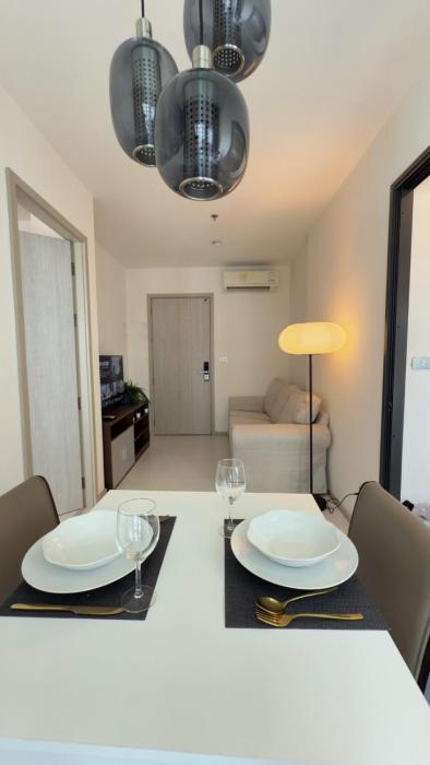 Upscale Apartment With Train Access Bts Thonglor
