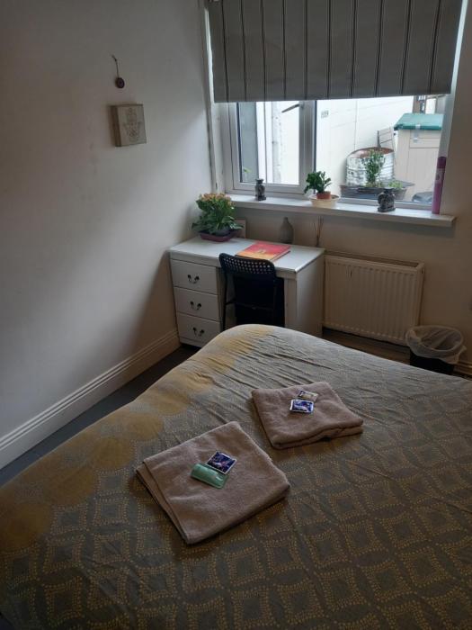 The wee airport cottage