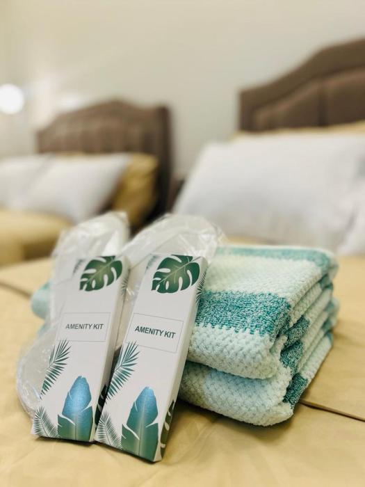 The Tropical Suite SMDC Hope Residence