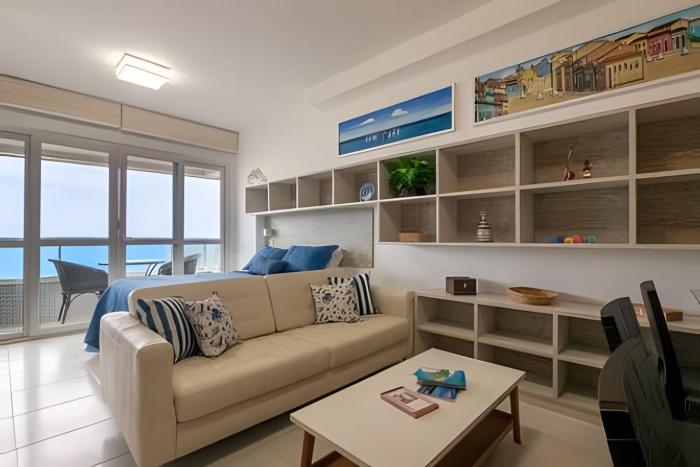 - Loft ao lado do C. de Convenções