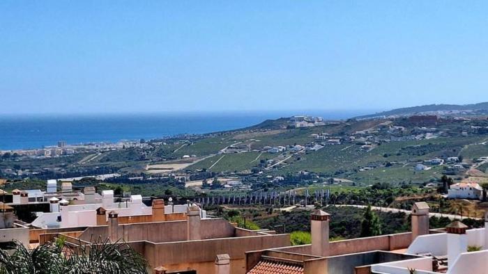 ESTEPONA - WEST CASARES PENTHOUSE 2 slpk PANORAMISCH ZEE EN BERGZICHT