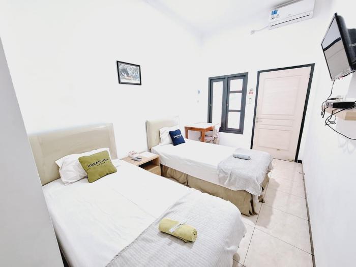 Urbanview Roemah Tanjung Blitar