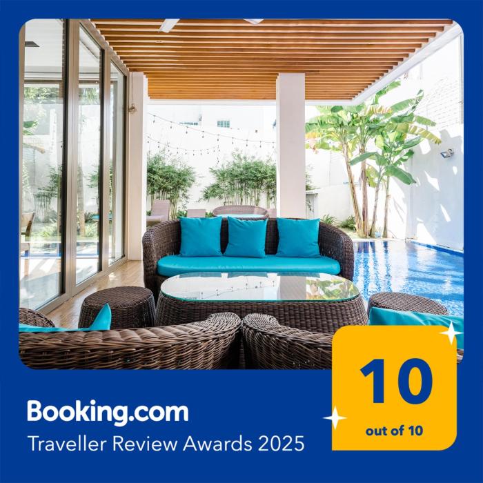 Perfect Son Tra Beach Villa Da Nang with sea view