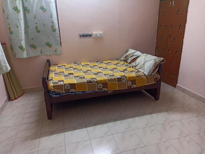 OM Arunachalam Home Stay