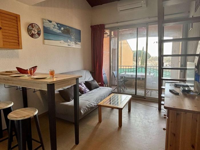 Appartement 2 pièces Mezzanine dans résidence avec piscine - 6 personnes AR070-043