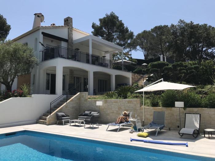 Villa avec piscine à 5 min du Golf et 15 min des plages
