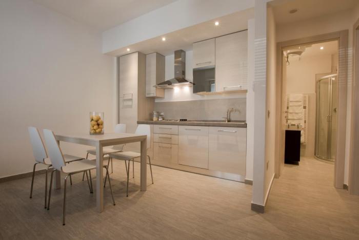 Excelsior - Via Pertini