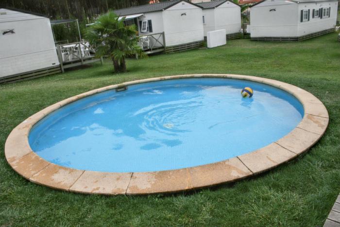 Charming House in Pataias with Shared Pool