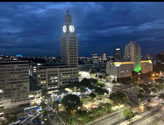 Melhor localização do Rio e em Frente ao metrô
