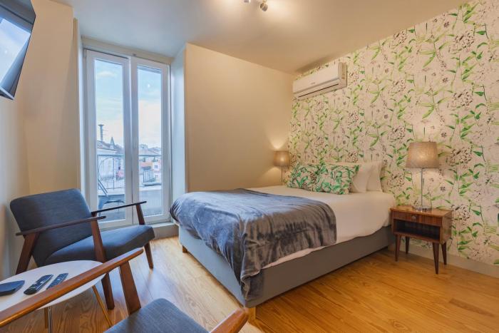 Trendy Studio in Graças Heart by LovelyStay