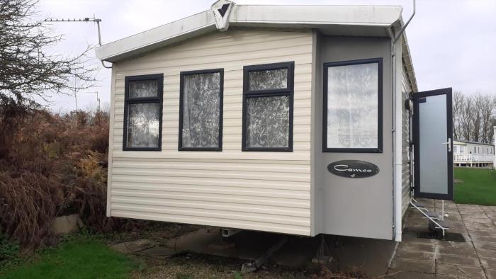 Cosy Caravan At Sandy Bay, In The Heart Of Northumberland Ref 29015Wv