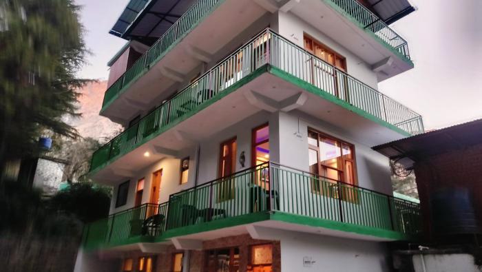 Lill Sparrow by Verdant escapes hospitality