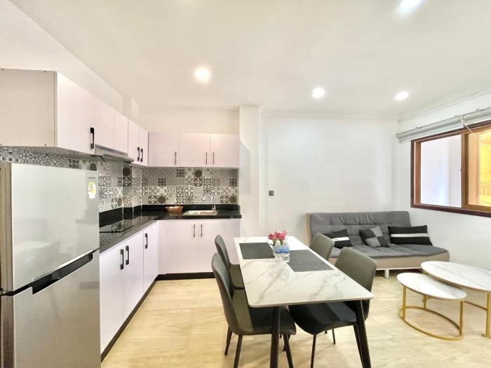 Sky Riverside - FREE LAUNDRY - កម្ពុជាត្រូវការសន្តិភាព