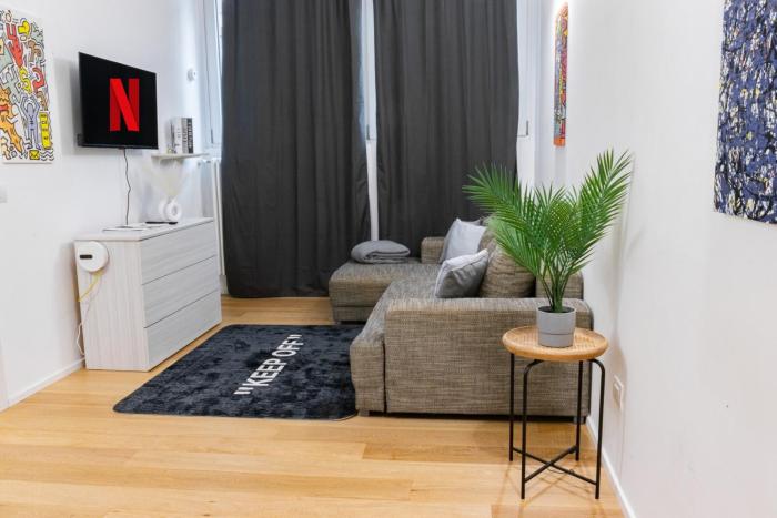 Fashion & Design - Metro California