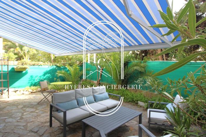 Duplex au coeur du Port dHyères- Plages Parking BY HC