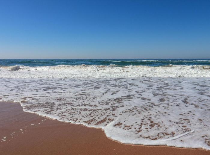 407 LEscalier Cabanas -Beachfront Paradise