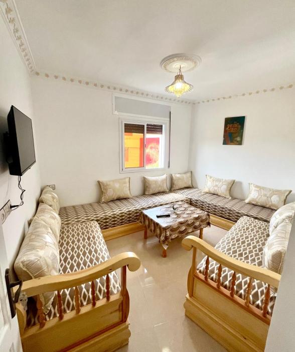 Moderno apartamento en el centro , a 3 min del mar VI