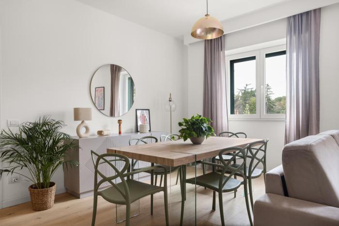 The Poolside House - new 2 bedroom apartment with terrace