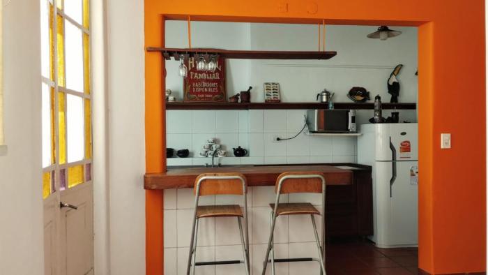 Departamento MENSUAL 3 HABITACIONES ideal para universitarios-comodo y centrico